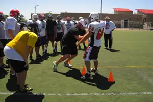 high-school-football-camp-experience-img2